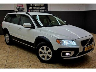 Volvo XC70 3.2 Kinetic YONGTIMER/ACTIE PRIJS !!!!!