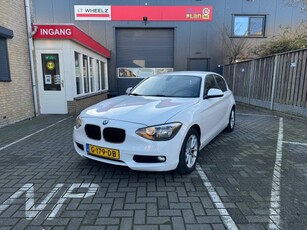 BMW 1-serie 116I 5drs - business line airco zeer nette staat!