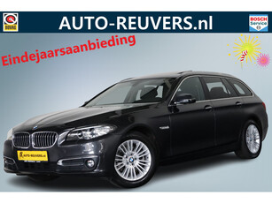 BMW 5 Serie Touring 520i Luxury Edition / Panorama / Leder / LED / Allseason