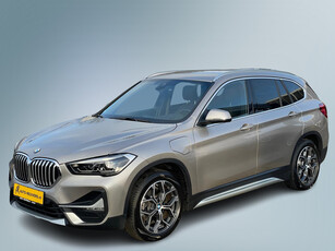 BMW X1 xDrive25e Sport X Line / LED / Navi / Camera / Leder