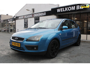 Ford Focus 1.6-16V First Edition / Airco / CruiseControl / Parkeersensoren