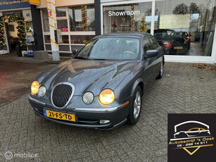 Jaguar S-type 3.0 V6 Executive fijne auto