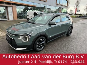 Kia Niro 1.6 GDi PHEV DynamicLine / Plug-in Hybride / Volledig elektrisch rijden 55 km / Apple Carplay of Android auto / Stoel en stuurverwarming / dealeronderhouden fab garantie 7 jaar / 150.000km