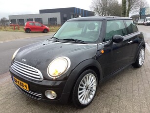 Mini Cooper 1.6 PEPPER