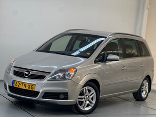 Opel Zafira 2.2 Cosmo Automaat 7 Personen