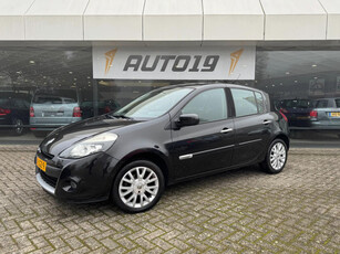 Renault Clio 1.6 20th Anniversary