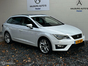 Seat Leon ST 1.4 TSI FR 140PK Panorama Navi Cruise 18inch Perf