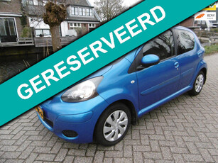 Toyota Aygo 1.0-12V Comfort 5-deurs 2e eigenaar 117.000km Zuinig A-Label