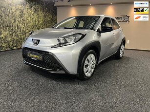 Toyota Aygo X 1.0 VVT-i MT play-Cruise-Camera-Fabrieksgaranti-Nap-Carplay-Bluetooth