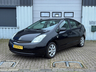 Toyota Prius 1.5 VVT-i Comfort Navi | Dealer ondh. | PDC |