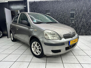 Toyota Yaris 1.0 VVT-i Terra