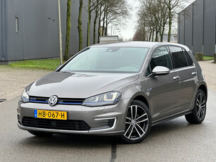 Volkswagen Golf 1.4 TSI GTE/AUTOMAAT/KEYLESGO