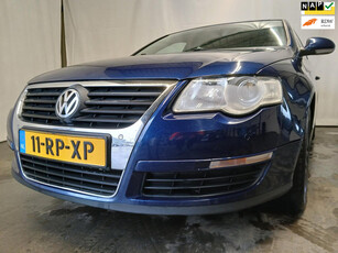 Volkswagen Passat 2.0 FSI Comfortline - Motormanagementlampje - Export