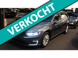 Volkswagen Passat Variant 1.4 TSI GTE Connected Series Plus | Panorama | Trekhaak | Leder/Alcantara | Apple Carplay | Stoelverwarm