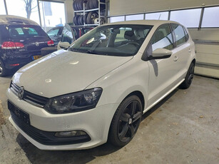 Volkswagen Polo 1.0 ** 5X OP VOORRAAD ** 5 DRS ** Airco ** Cruise ** 2 X PDC ** LM velgen