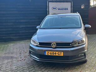 Volkswagen Touran 1.5 TSI Highline Business R