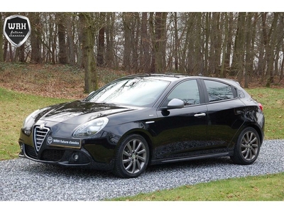 12-2013 Alfa Romeo Giulietta 1.4 T Veloce 120pk 6bak 135DKM