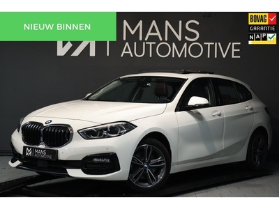 BMW 1-serie 118i Sportline / PANODAK / LEDER / LED /