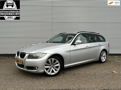 BMW 3-serie Touring 320d Luxury Line / Automaat /Navi /