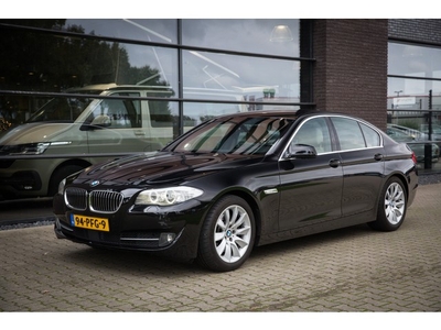 BMW 5 Serie 525d High Executive , Adap Cruise, PDC, Leer