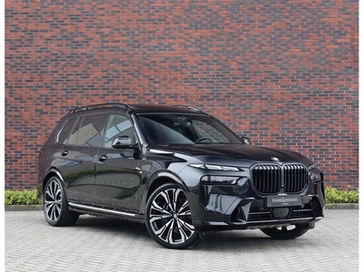 BMW X7 40d xDrive *ACC*Skylounge*Trekhaak*Vol!* (bj 2023)