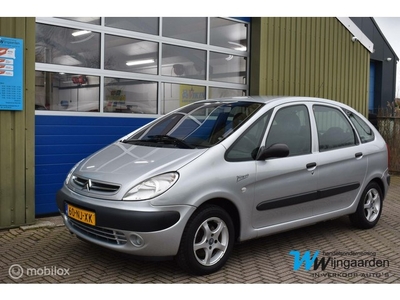 Citroen Xsara Picasso 2.0i-16V Différence 2AutomaatAirco