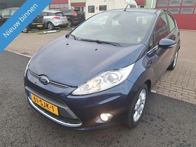 Ford Fiesta 1.25 Titanium GERESERVEERD!!!!!!