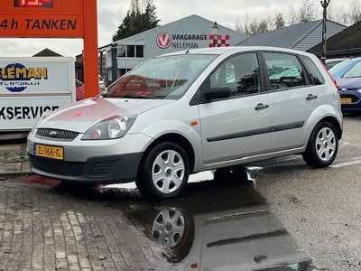 Ford Fiesta 1.3 I 5DR Classic airco rijklaar bovag-garantie rijklaar