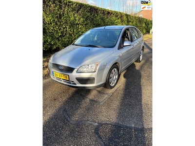 Ford Focus 1.4-16V Trend 109000 km NAP