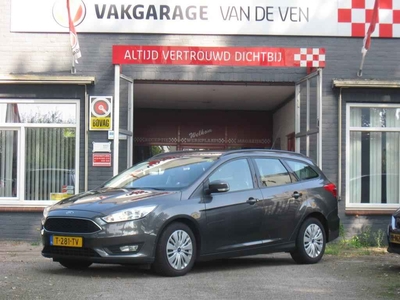 Ford FOCUS Wagon 1.0 Trend Automaat NAV, Stoel verw, Parkeersensoren. RIJKLAAR PRIJS