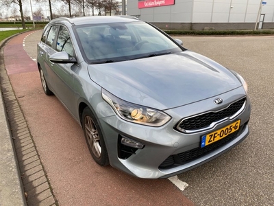 Kia Ceed Sportswagon 1.0 T-GDi DynamicLine, Apk 5-2025!