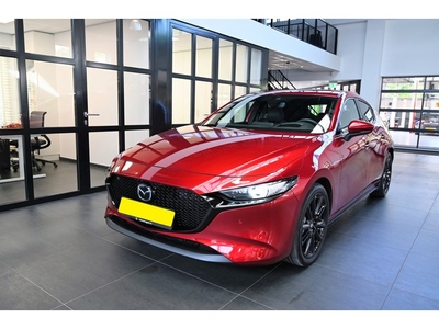 Mazda 3 e-SkyActiv-X 186 6MT Luxury met i-Activsense