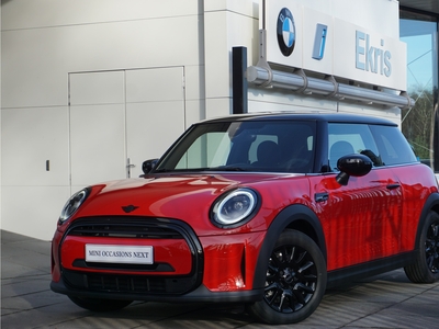 MINI MINI 3-Deurs Cooper Camden Edition Parkeersensoren / 16