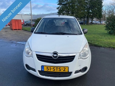 Opel Agila (bj 2011)