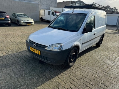 Opel Combo 1.3 CDTi Comfort 800 kg.