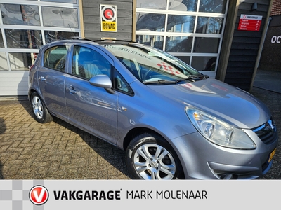 OPEL CORSA 1.2-16V Cosmo,trekhaak,panoramadak