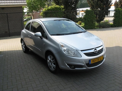 Opel Corsa 1.2-16V Enjoy