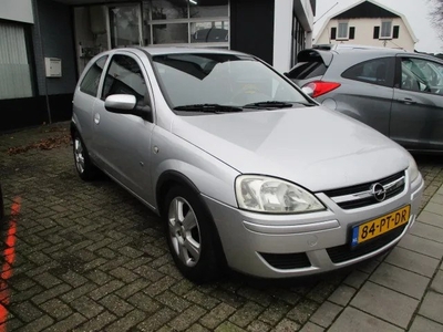 Opel Corsa 1.2-16V Full Rhythm GERESERVEERD!