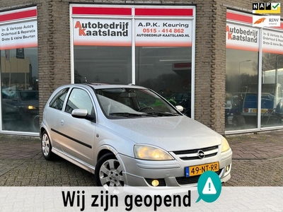 Opel Corsa 1.4-16V Sport NIEUWE APK