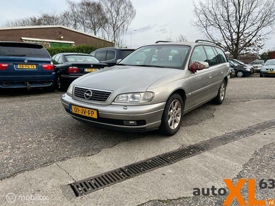 Opel Omega Wagon 2.2i-16V Business Edition