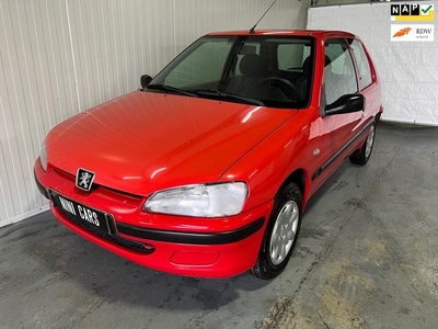 Peugeot 106 1.1 XT centrale vergrendeling