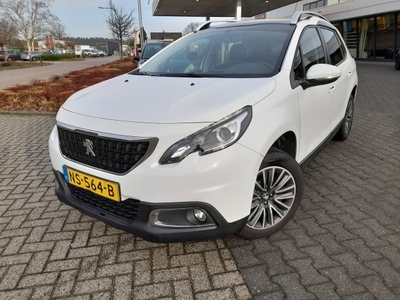 Peugeot 2008 1.2 PURETECH NIEUWE DISTRIBUTIE NAVI TREKHAAK PANODAK