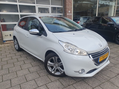 PEUGEOT 208 1.2 e-VTi Oxygo Navi/Lm velgen