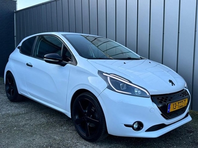 Peugeot 208 1.4 e-HDi GT LINE LED NAVI SPORT Active NWE APK