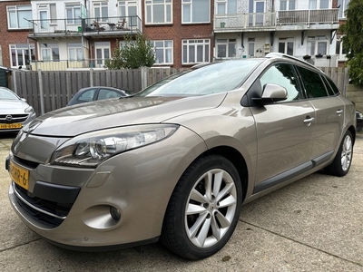 Renault Mégane Estate 1.4 TCe Privilége Pano LMV