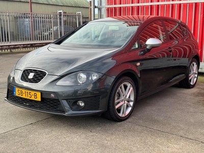 Seat Leon 1.8 TFSI FR / NAVI / LED / XENON / DSG