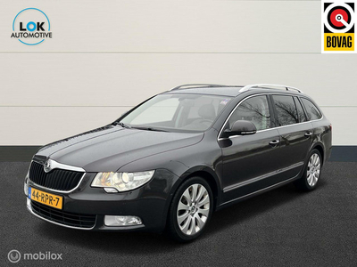 Skoda Superb Combi 1.8 TSI Elegance Business Line|LEDER|NAVI|