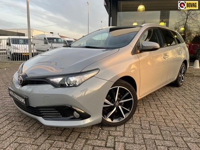 Toyota Auris Touring Sports 1.2T Dynamic