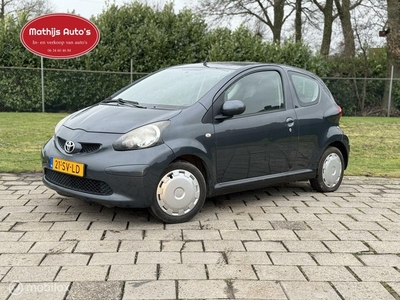 Toyota Aygo 1.4 D + Diesel! rijdt super!