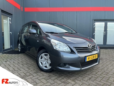 Toyota Verso 1.6 VVT-i Aspiration Hoge instap Metallic